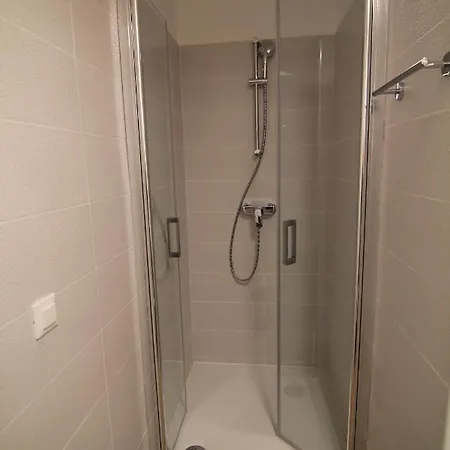 Seahouse 83 Apartmanhotel *